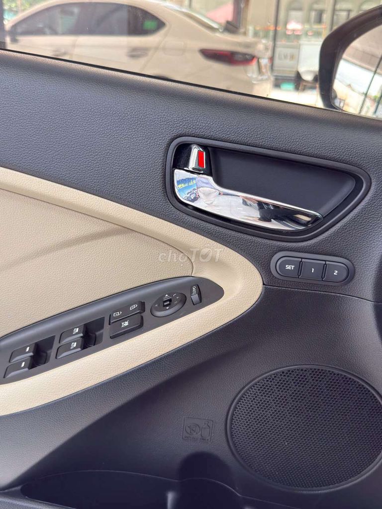 Kia Cerato sx 2018 1.6 màu xanh đen 1 chủ. Mua bán Ô tô tại Thành phố Thủ Đức Tp Hồ Chí Minh được đăng bởi Tuấn Anh hình 17