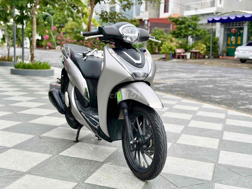 Honda SH Mode ABS 2025 Серебристый