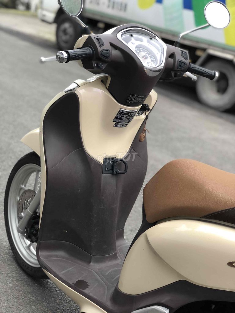 Honda SH Mode chính chủ ký.#đãbán. Mua bán Xe máy tại Huyện Hóc Môn Tp Hồ Chí Minh được đăng bởi Xe Máy Bùi Phong hình 5