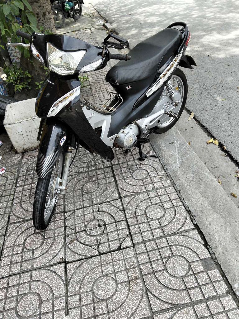 Wave alpha 50cc chính chủ xe đẹp máy móc êm. Mua bán Xe máy tại Quận 12 Tp Hồ Chí Minh được đăng bởi Tien Dinh hình 6