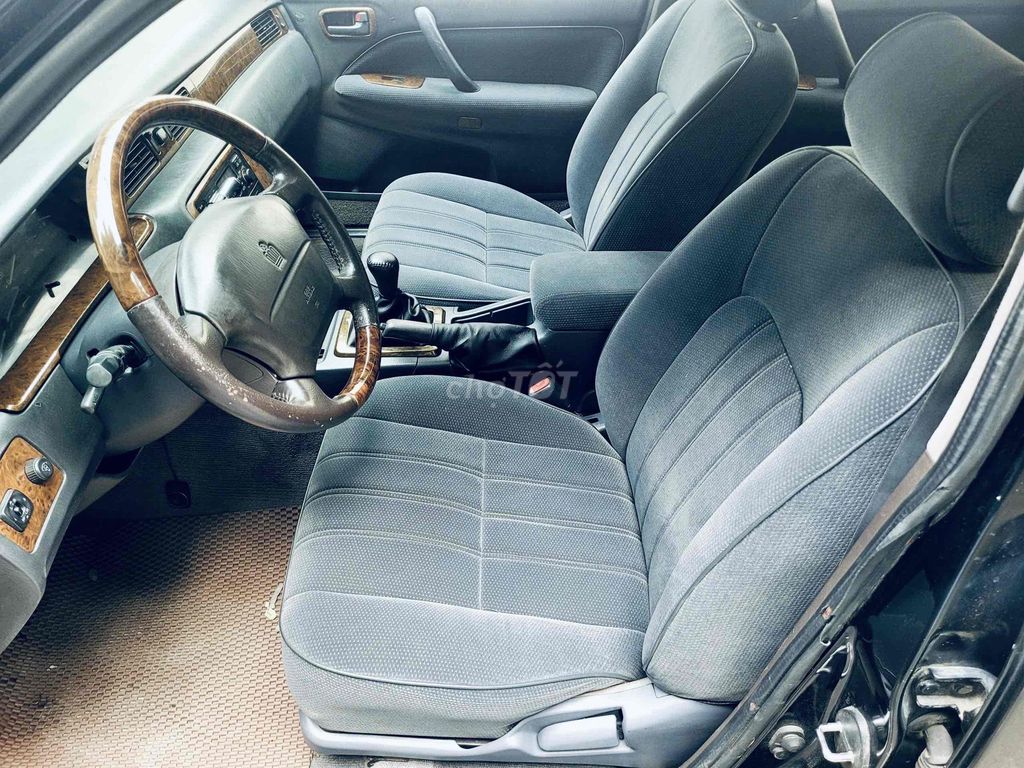 Toyota Crown 1995 - 100000 km. Mua bán Ô tô tại Quận Tây Hồ Hà Nội được đăng bởi Mr Tâm hình 13