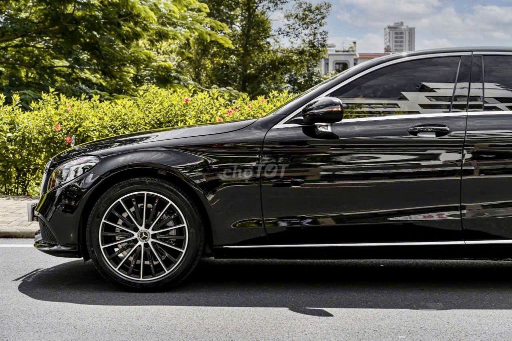 Mercedes C200 Exclusive 2019 - sang trọng lịch lãm. Mua bán Ô tô tại Quận Gò Vấp Tp Hồ Chí Minh được đăng bởi Trường Nguyễn Xe Sang hình 8
