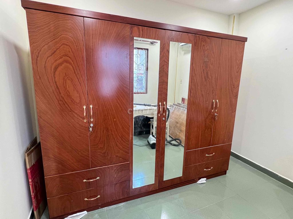 Tủ quần áo gỗ nâu 2mx1m8 Mới. Mua bán Tủ, kệ gia đình tại Quận 5 Tp Hồ Chí Minh được đăng bởi Ms Oanh hình 1