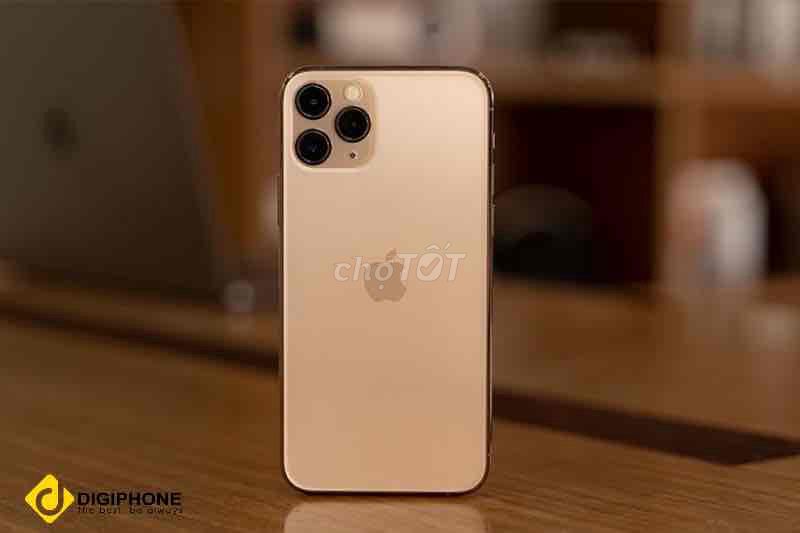 iPhone 11 Pro Max 256GB màn lô giá rẻ. Mua bán Điện thoại tại Thành phố Bến Tre Bến Tre được đăng bởi Bin Võ hình 1