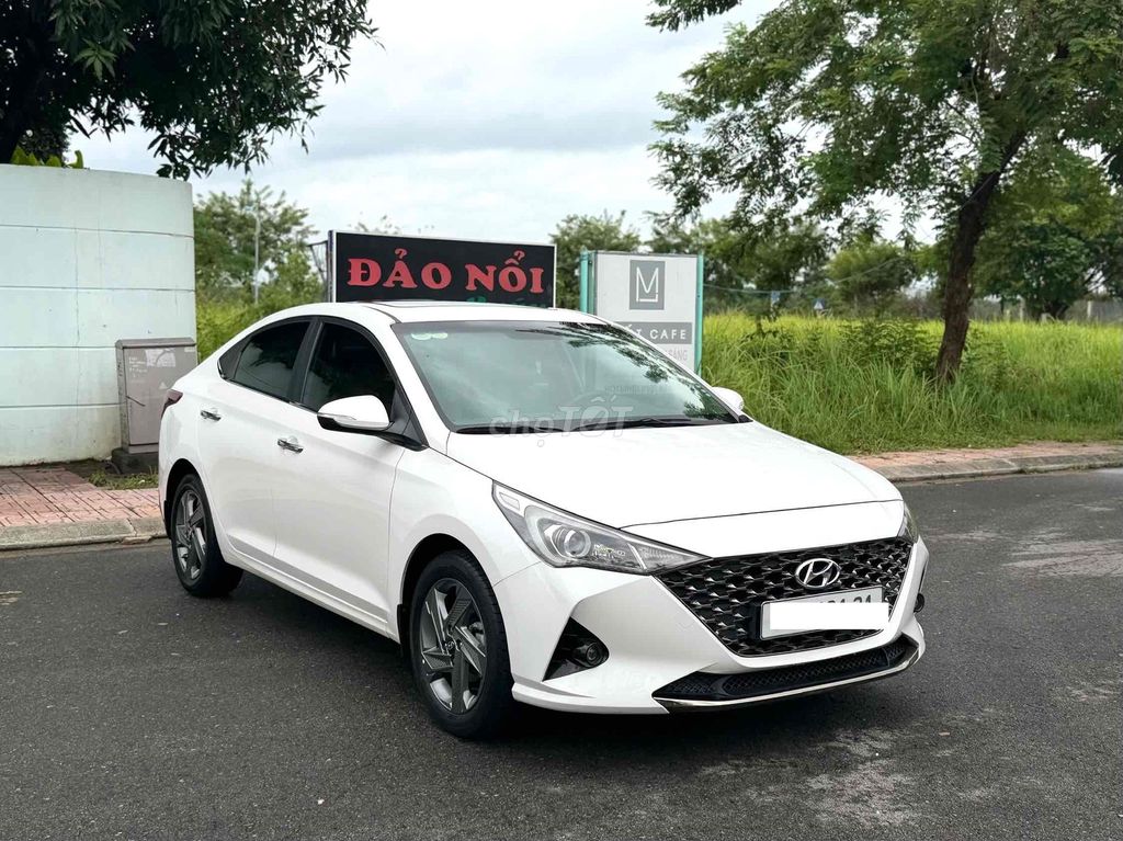 Hyundai Accent 2022 1.4 AT Đặc Biệt - 40000 km. Mua bán Ô tô tại Quận Hải Châu Đà Nẵng được đăng bởi Nguyễn Vương Auto hình 2