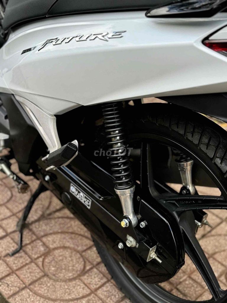 Honda Future 2025 Trắng Đen. Mua bán Xe máy tại Thành phố Buôn Ma Thuột Đắk Lắk được đăng bởi Ngô quốc Việt  hình 10