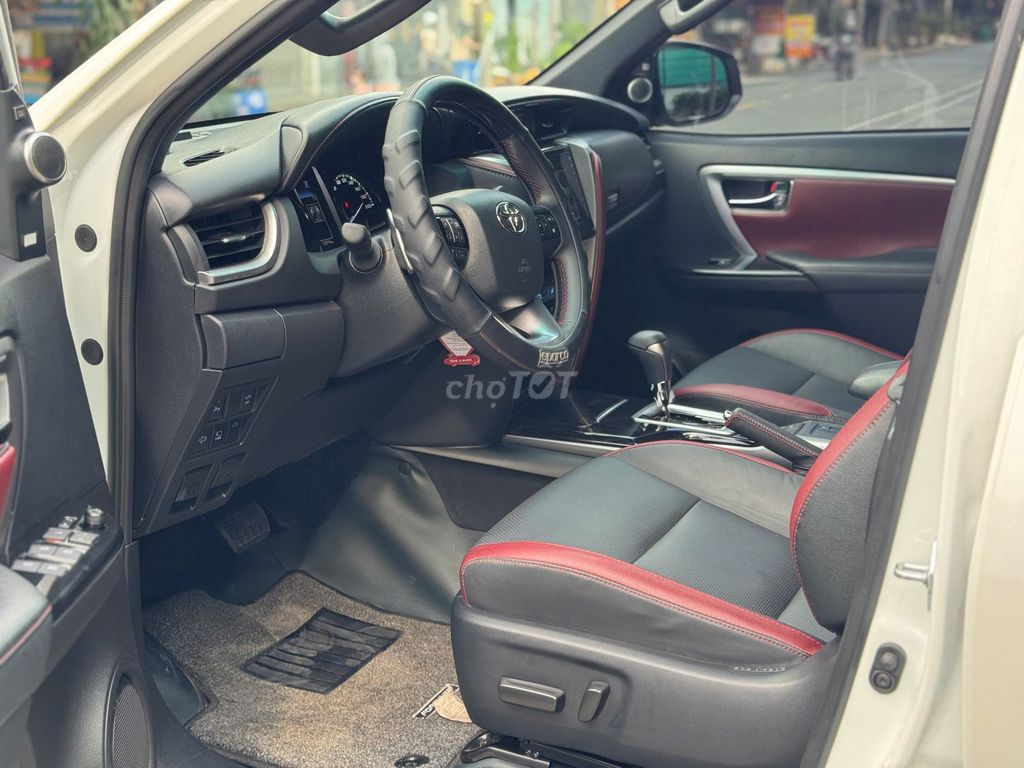 SIÊU CỌP TOYOTA FORTUNER LEGENDER 2024 MỚI KENG. Mua bán Ô tô tại Quận Gò Vấp Tp Hồ Chí Minh được đăng bởi Chợ Xe Ô Tô 362 Xe Chất uy Tín hình 7