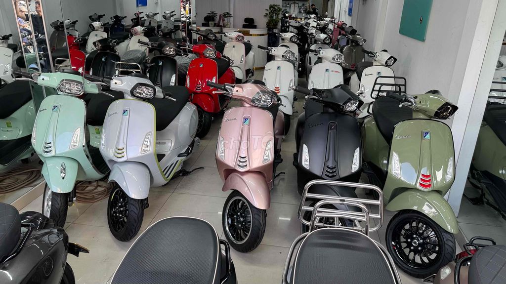 Vespa Vàng đồng tft chính chủ. Mua bán Xe máy tại Quận Phú Nhuận Tp Hồ Chí Minh được đăng bởi VESPA  PIAGGIO BẢO HƯNG Vespa cũ trả góp  hình 13