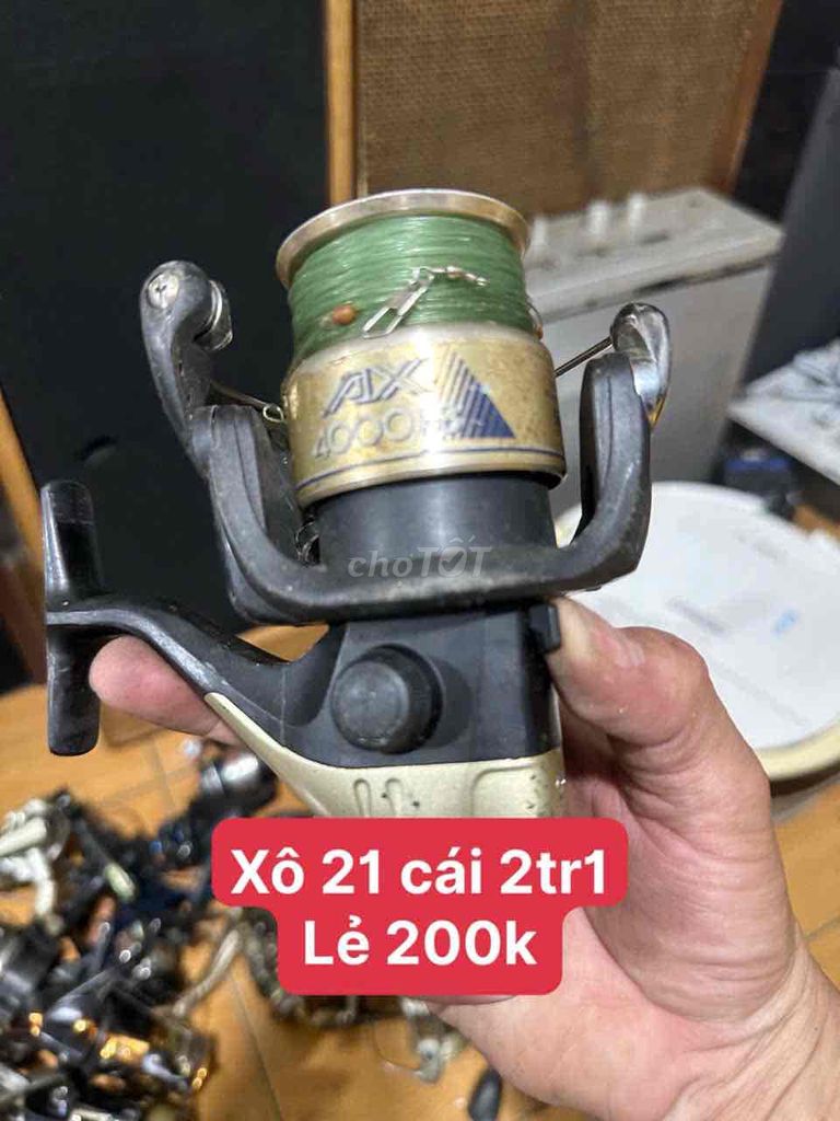 Máy câu cá Shimano AX 4000 Kim loại Đen, vàng. Mua bán Đồ thể thao, Dã ngoại tại Quận Phú Nhuận Tp Hồ Chí Minh được đăng bởi chuyên thanh lý đồ cũ nk 788 nguyen kiem hình 1