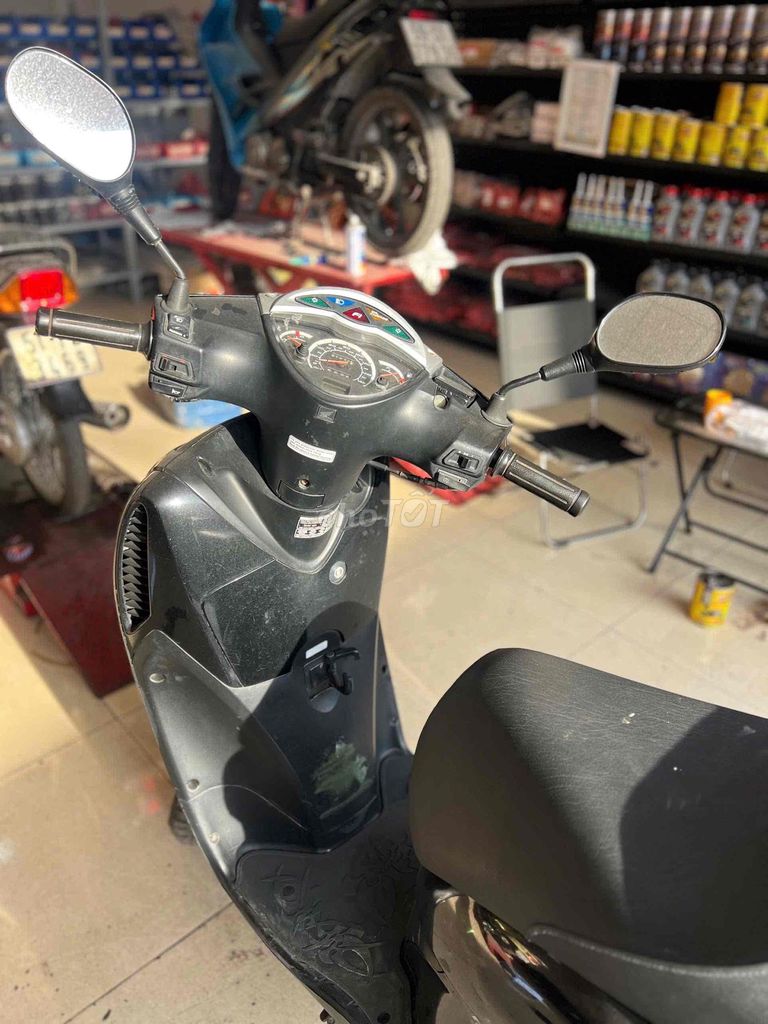 Bán xe tay ga như hình. Mua bán Xe máy tại Huyện Bình Chánh Tp Hồ Chí Minh được đăng bởi nguen phuc hình 2