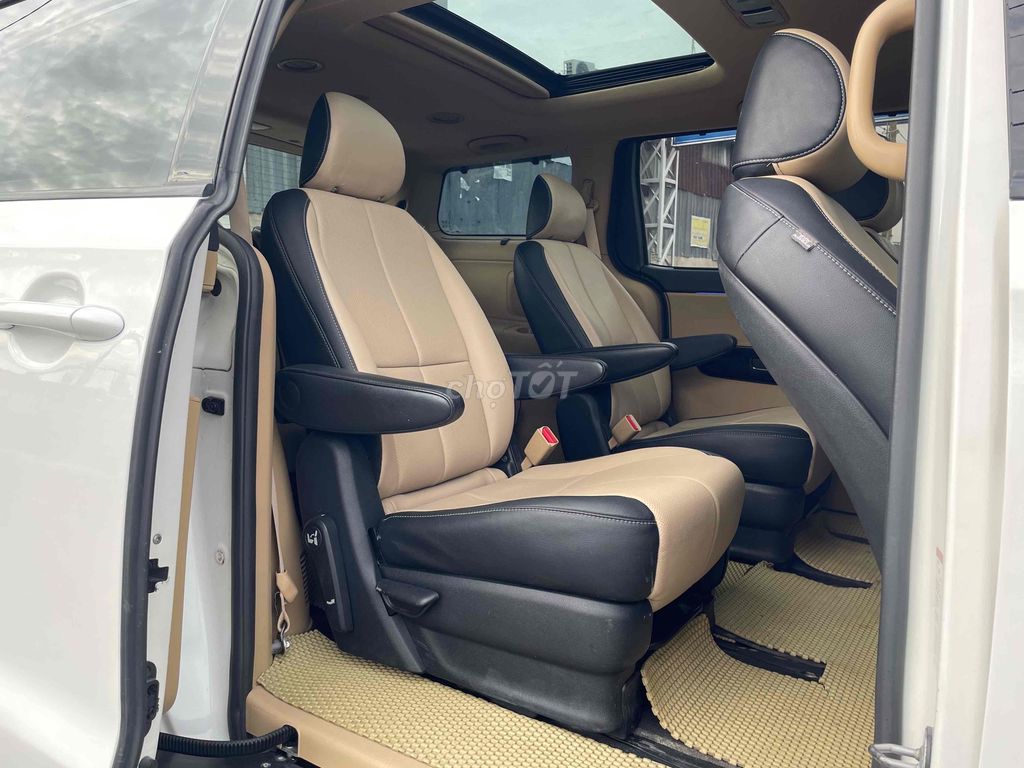 Kia Sedona 2016 2.2L DATH - 135000 km. Mua bán Ô tô tại Huyện Hóc Môn Tp Hồ Chí Minh được đăng bởi Phong hình 8