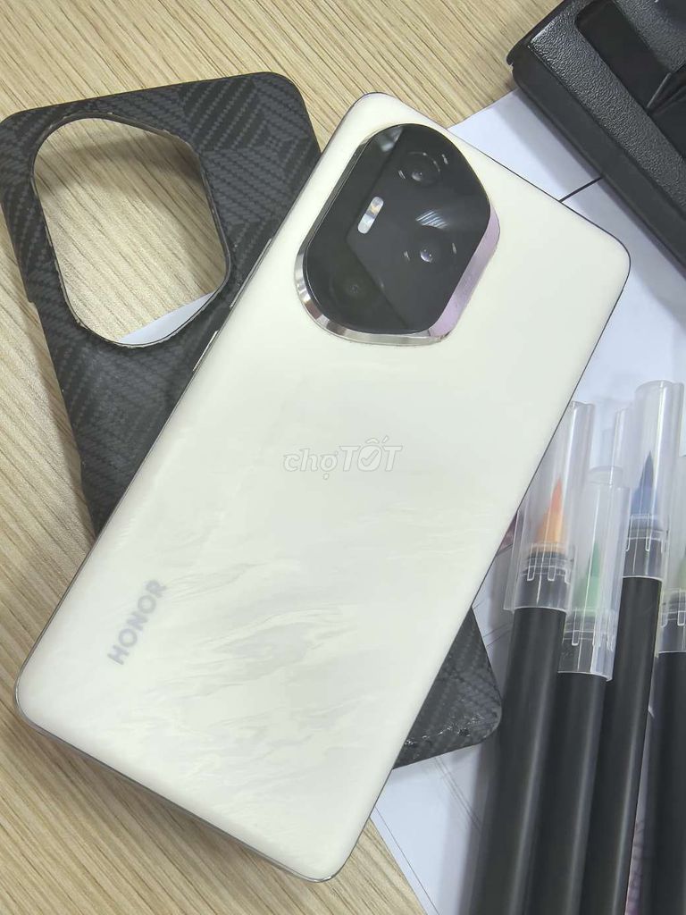 Honor 300 Pro Snapdragon 8gen3 12GB/256GB Trắng. Mua bán Điện thoại tại Quận Ngô Quyền Hải Phòng được đăng bởi T Hoàng hình 1