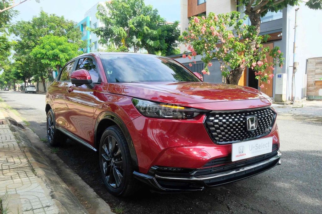 HRV 2022 RS Đỏ-29000 km, Xe lên rất nhiều phụ kien. Mua bán Ô tô tại Quận 7 Tp Hồ Chí Minh được đăng bởi SHOWROOM HONDA ÔTÔ QUẬN 7 hình 8