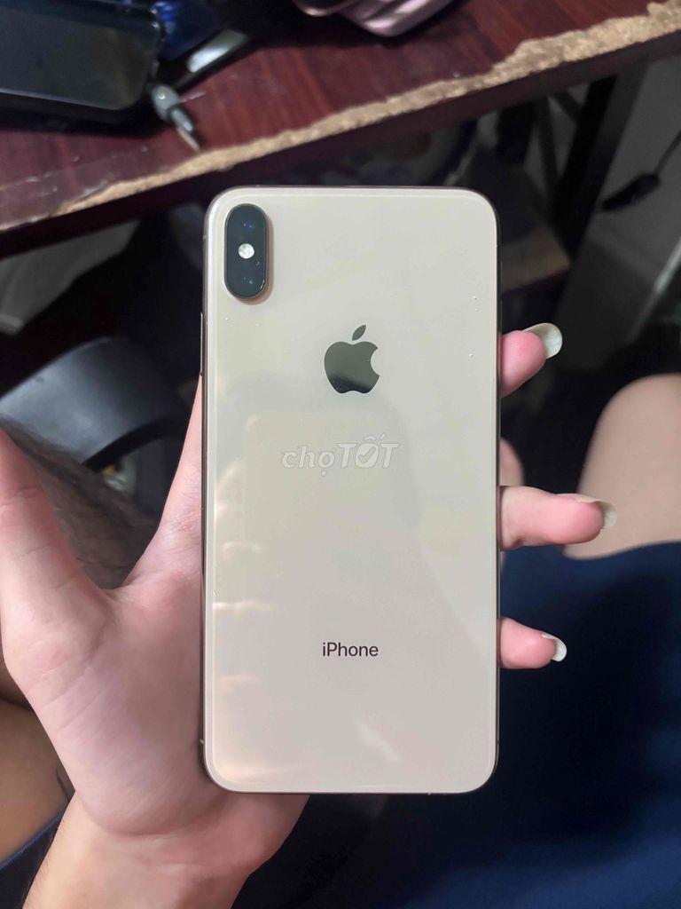 Apple iPhone Xs Max 64GB Vàng. Mua bán Điện thoại tại Thành phố Thuận An Bình Dương được đăng bởi Nguyễn Khang hình 1