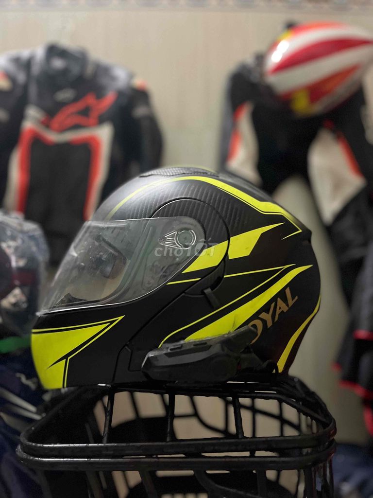 bán nón fullface tại nhà. Mua bán Phụ tùng xe tại Thị xã Bến Cát Bình Dương được đăng bởi hoang hiep hình 4