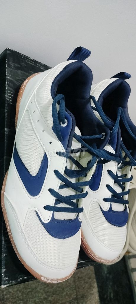 THANH LÝ GIÀY ĐÁ BANH SIZE 41