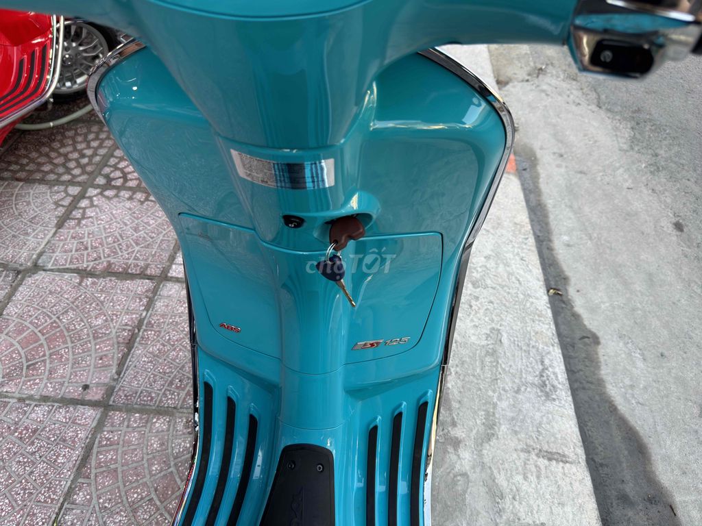 VESSPA SPINT-2022  Màu xanh nguyên zin từ trong hs. Mua bán Xe máy tại Quận Phú Nhuận Tp Hồ Chí Minh được đăng bởi vespa cũ PiAGIO Cao Cấp TUẤN CƯƠNG SAIGON  hình 6
