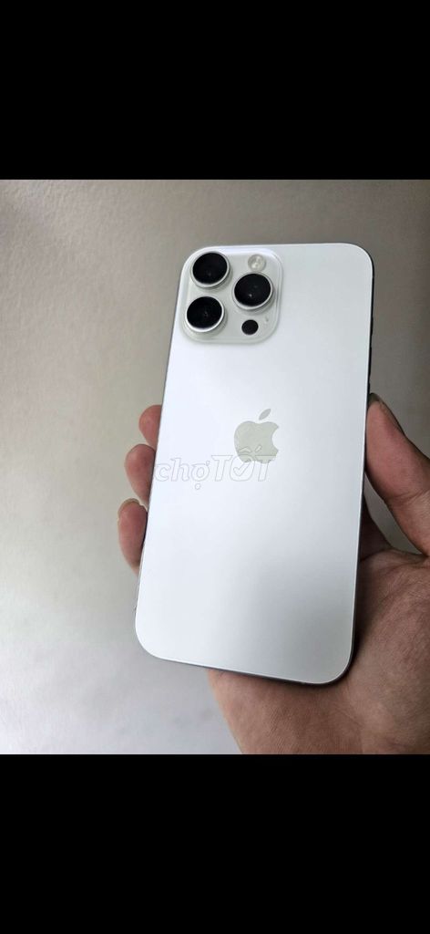 iPhone 16 Pro Max 256GB Trắng  full chức năng năng. Mua bán Điện thoại tại Quận Hải Châu Đà Nẵng được đăng bởi anh quân hình 1