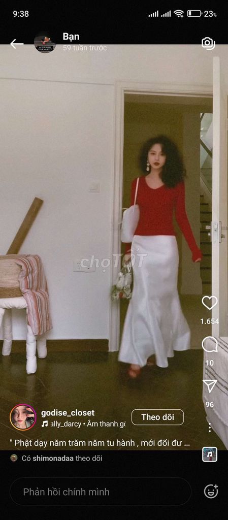 Chân váy đuôi cá màu trắng size S. Mua bán Quần áo tại Quận 7 Tp Hồ Chí Minh được đăng bởi Thanh Loan hình 1