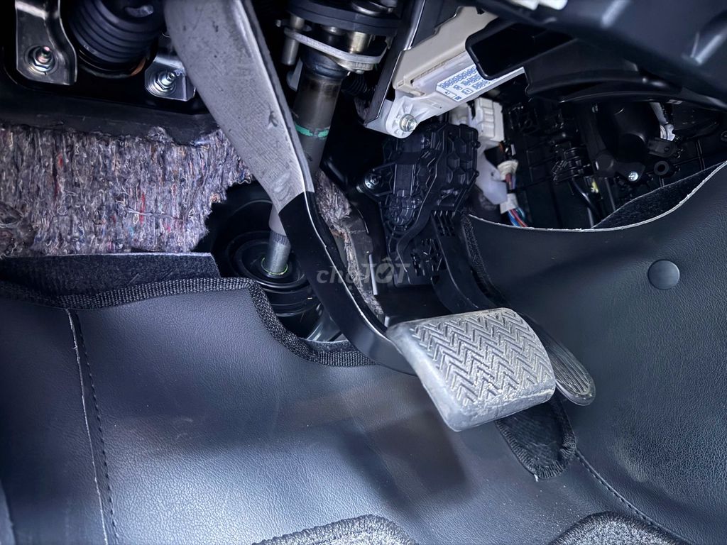 Fortuner 2.7V 4x2 AT 2024  - Đi Lướt 2.700 km. Mua bán Ô tô tại Huyện Hóc Môn Tp Hồ Chí Minh được đăng bởi Vũ Phong Toyota Sure Xe Cũ Chính Hãng hình 15