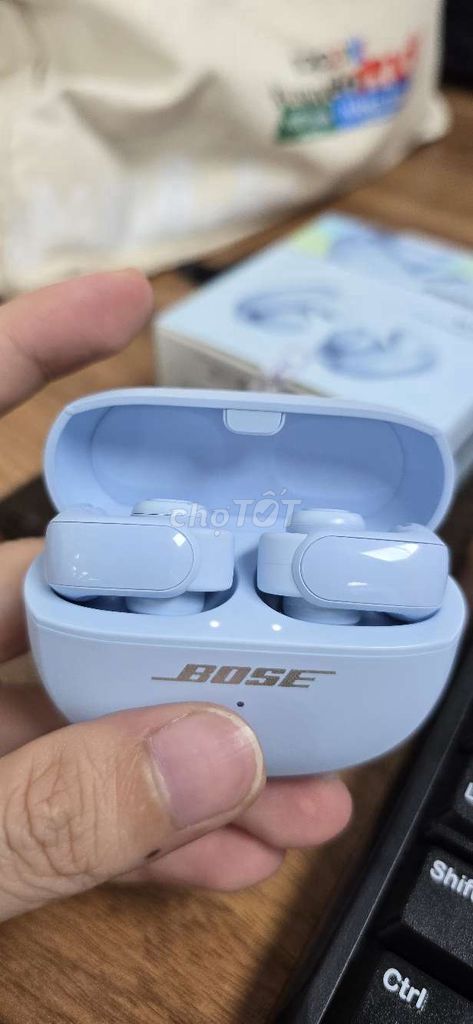 Bose Tai nghe nhét tai Xanh nhạt Mới. Mua bán Tivi, Âm thanh tại Quận 1 Tp Hồ Chí Minh được đăng bởi Phạm Văn Hùng hình 1