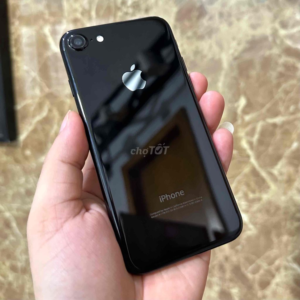 Iphone 7 128G jet black quốc tế full vân máy keng