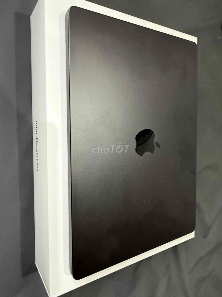 Apple MacBook Pro 14 inch M5 16GB/1TB Xám. Mua bán Laptop tại Quận Hà Đông Hà Nội được đăng bởi nguyễn trần đức hải hình 1