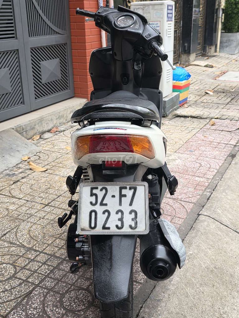Honda Click 110 2010 белый. Номер Tp