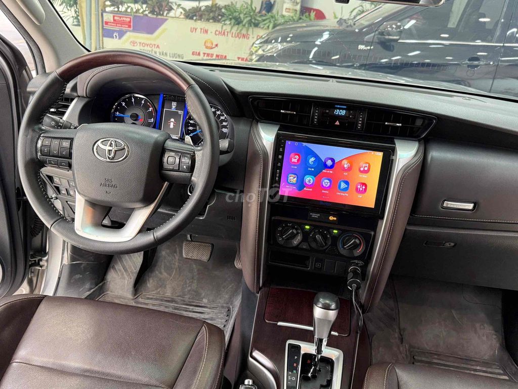 Toyota Fortuner 2018 2.4G 4x2 AT - 1 chủ. Mua bán Ô tô tại Thành phố Thủ Đức Tp Hồ Chí Minh được đăng bởi Thùy Phương Toyota hình 9