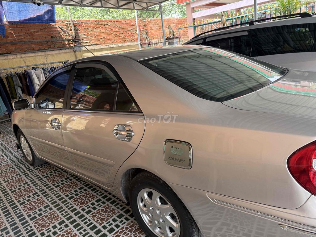 Toyota Camry 2002 2.4G - 200000 km