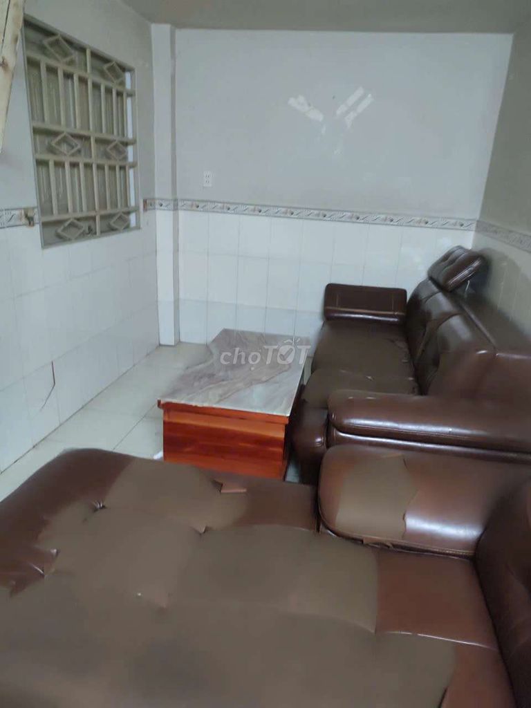 Ghế sofa da Nâu Đã sử dụng. Mua bán Bàn ghế tại Huyện Bàu Bàng Bình Dương được đăng bởi Qh hình 1