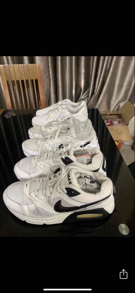 Giày  Nike Air Max Trắng Unisex size 42.5 và 43. Mua bán Giày dép tại Quận Sơn Trà Đà Nẵng được đăng bởi phuong anh hình 1