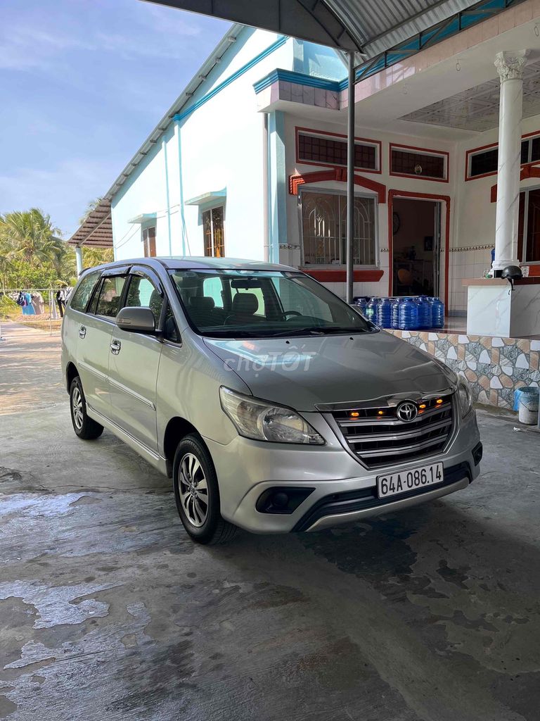 Toyota Innova 2.0E đời 2015 xe đẹp. Mua bán Ô tô tại Huyện Long Hồ Vĩnh Long được đăng bởi Hà Duy Linh hình 2