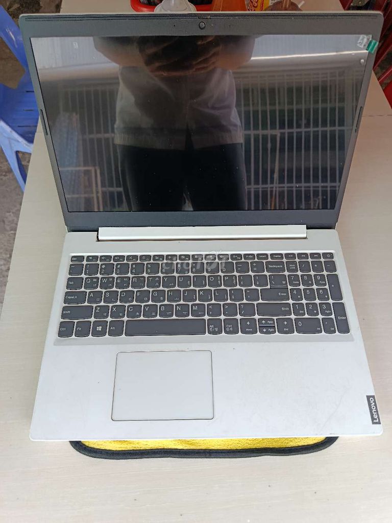 Lenovo G6405 8GB/256GB Trắng. Mua bán Laptop tại Thành phố Long Xuyên An Giang được đăng bởi Nguyễn Tâm hình 1