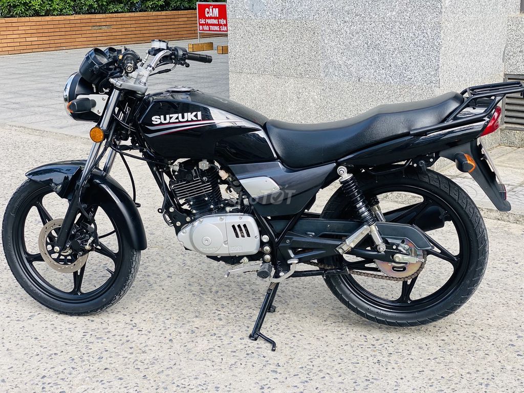 SUZUKI HJ 125 Côn Tay Đen Xe Nhập Khẩu 2022. Mua bán Xe máy tại Quận Nam Từ Liêm Hà Nội được đăng bởi LÊ THANH hình 3