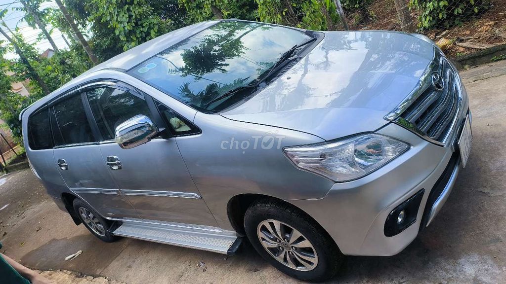 Toyota Innova 2011 G - 85000 km