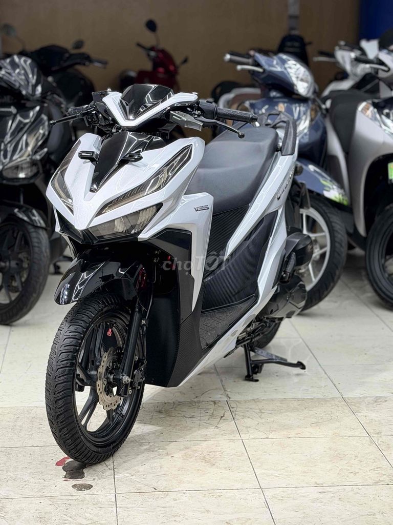 Honda Vario 125 2019 Автомат Серебристый Porsche