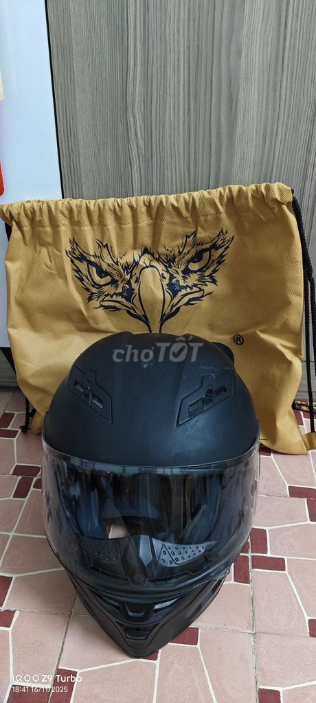 Muốn Pass Nón Fullface ROC màu đen. Mua bán Phụ tùng xe tại Quận 1 Tp Hồ Chí Minh được đăng bởi Pippihuhu hình 4