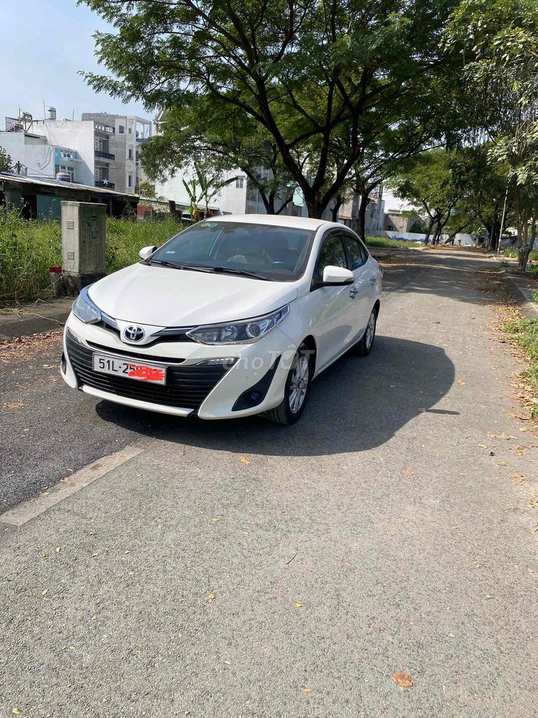 Toyota Vios màu Trắng. Mua bán Ô tô tại Quận 12 Tp Hồ Chí Minh được đăng bởi Trần Anh Tuấn hình 1