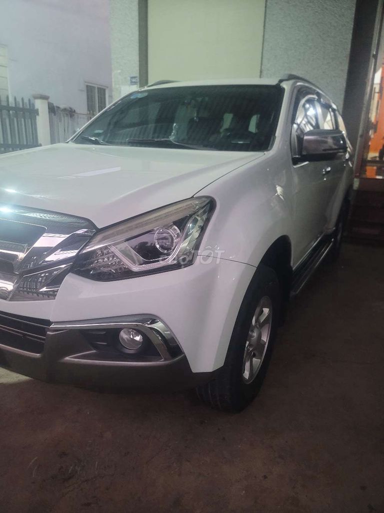 Isuzu Mu X 2019 1.9 4X2 MT - 288 km