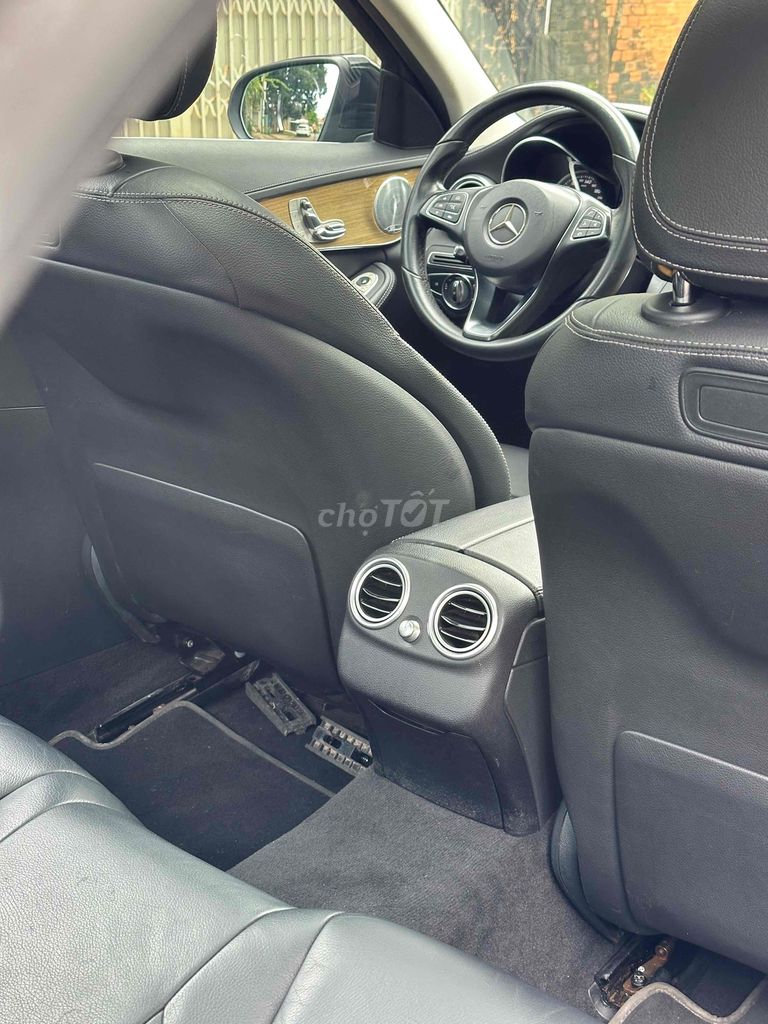 Mercedes Benz C Class 2017 C250 Exclusive. Mua bán Ô tô tại Thành phố Buôn Ma Thuột Đắk Lắk được đăng bởi AUTO Anh Phát hình 5