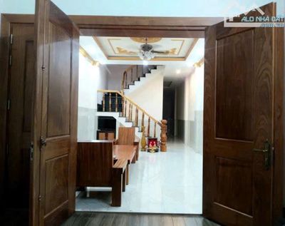 Nhà 1T2L cao cấp mặt tiền TL766 gần Khu Sinh thái Chứa Chan p Xuân Lộc