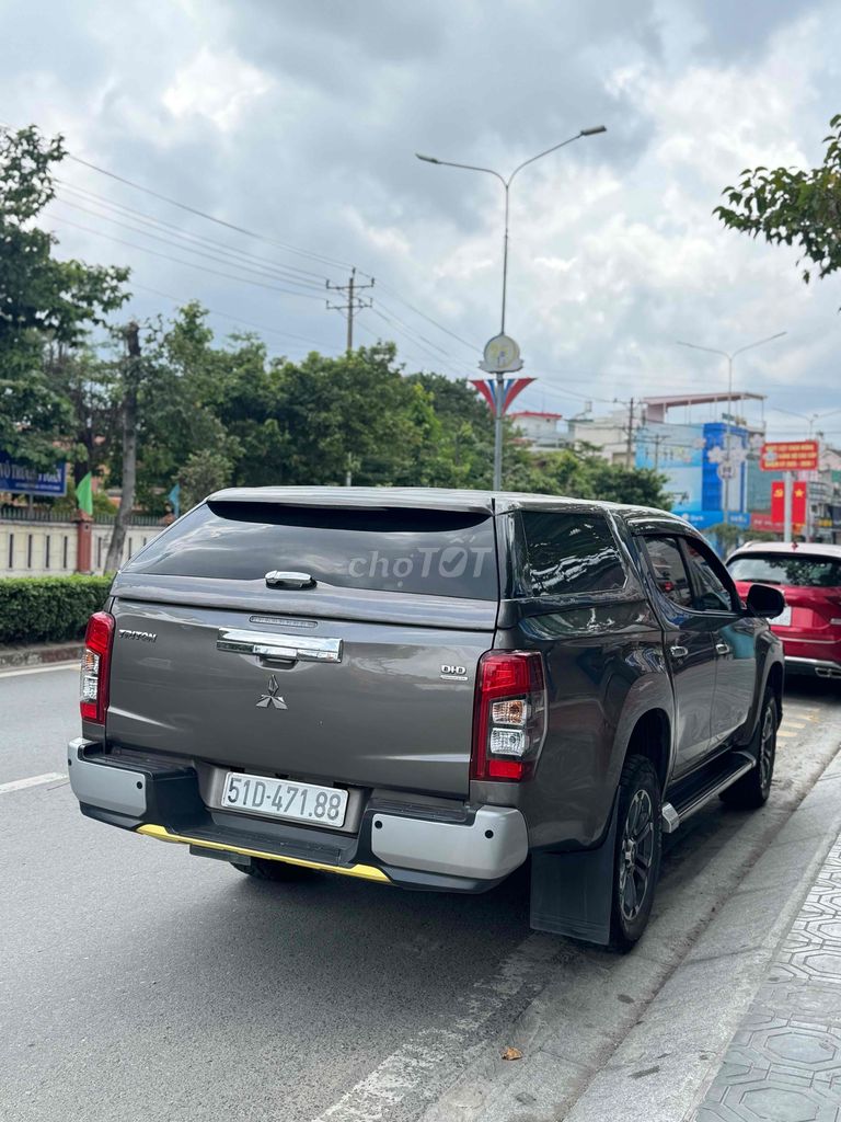 Mitsubishi Triton 2018 4x4 AT - 100000 km. Mua bán Ô tô tại Thành phố Dĩ An Bình Dương được đăng bởi Quốc Thái  hình 2