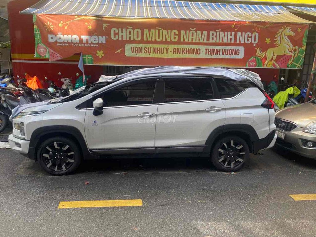 Mitsubishi Xpander Premium 2025 3500 км