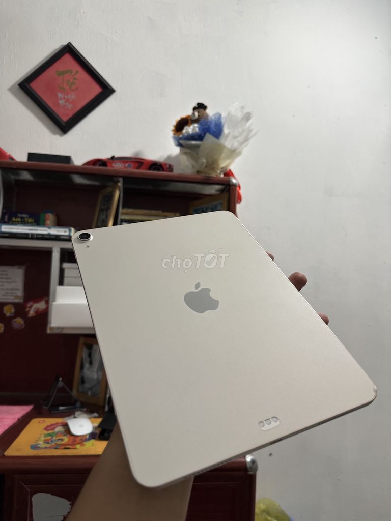 Apple iPad Air M4 11 inch Starlight wifi Như mới. Mua bán Máy tính bảng tại Thành phố Vĩnh Long Vĩnh Long được đăng bởi Minh Trí Kia Mazda Vĩnh Long hình 1