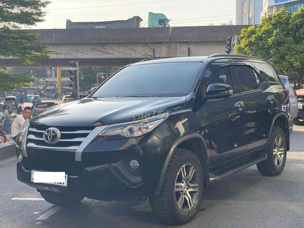 Toyota Fortuner 2018 - Cực đẹp - BH chính hãng. Mua bán Ô tô tại Quận Nam Từ Liêm Hà Nội được đăng bởi Đại lý Toyota Mỹ Đình hình 2