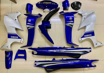 Cần bán dàn áo Yaz xanh Gp zin theo xe và pô Yaz.