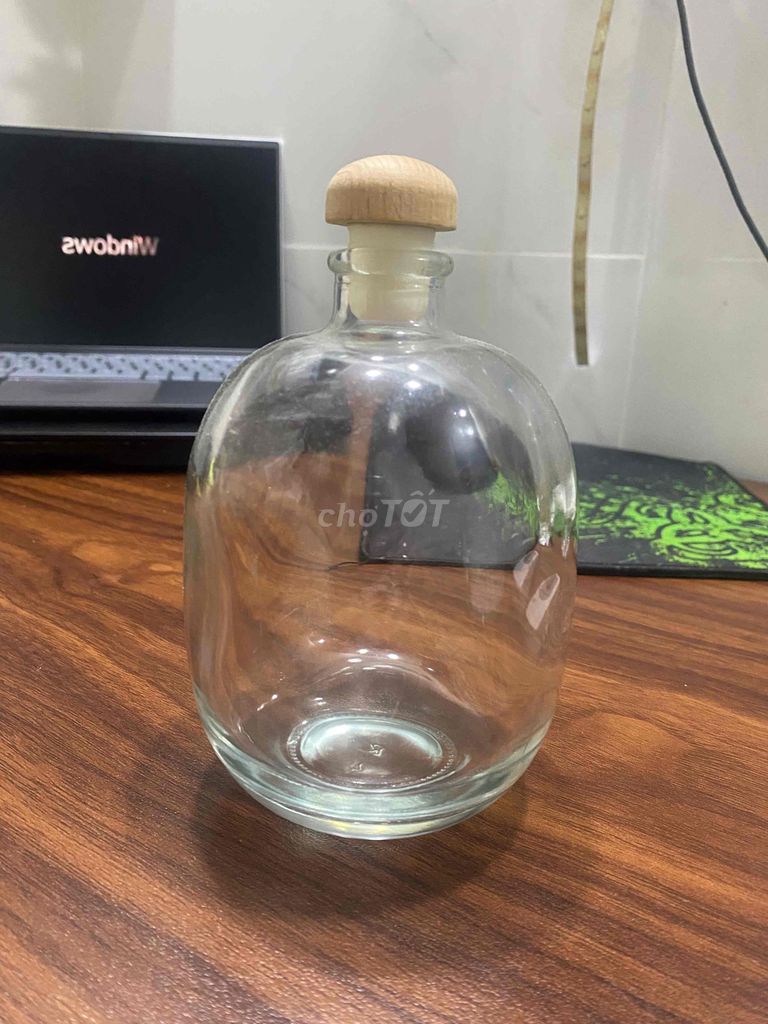 Bình thủy tinh 500ml bầu nút ấn. Mua bán Dụng cụ nhà bếp tại Quận 4 Tp Hồ Chí Minh được đăng bởi Tuấn hình 1