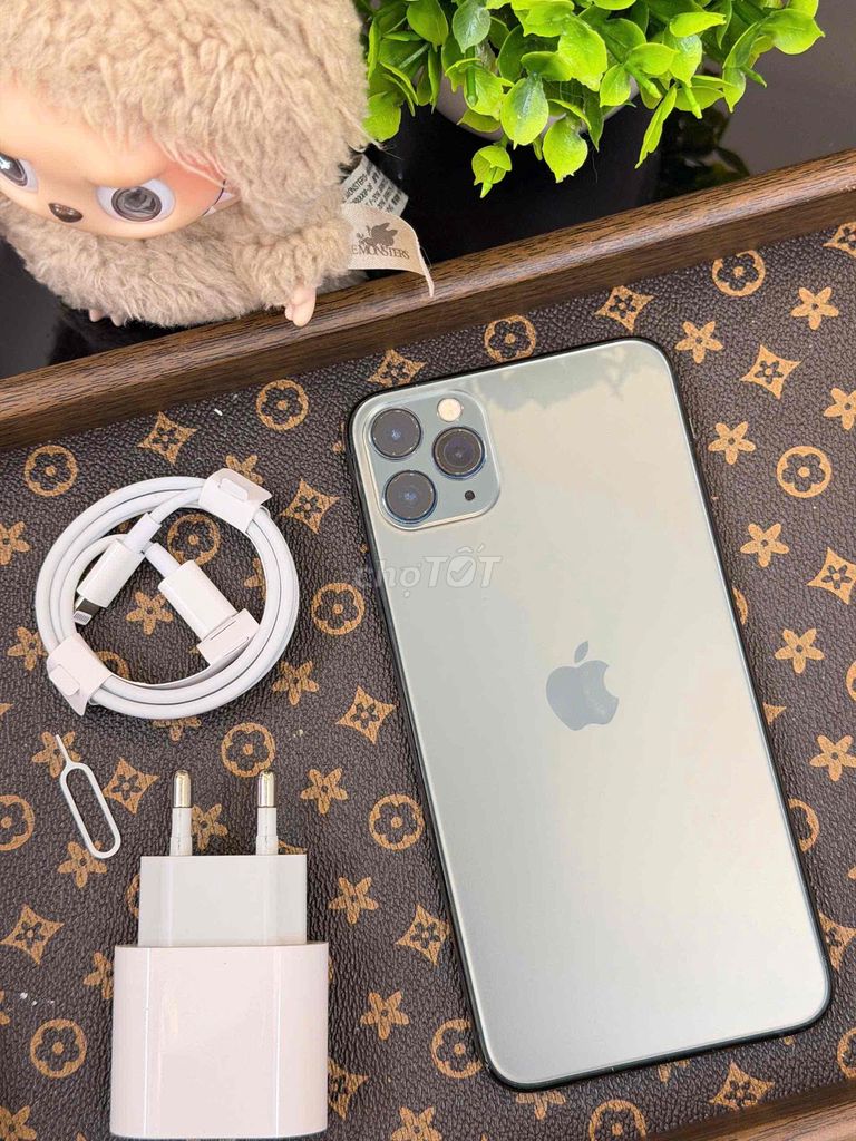 iPhone 11 Pro Max 64GB Quốc tế Màn Zin P100 882. Mua bán Điện thoại tại Quận Ninh Kiều Cần Thơ được đăng bởi Thái Mobile hình 1