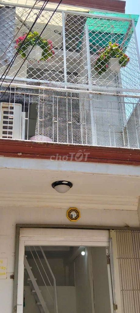 Rent · 2 bd · 15 м² · Quận Bình Thạnh, ул. Đường Bùi Đình Tuý